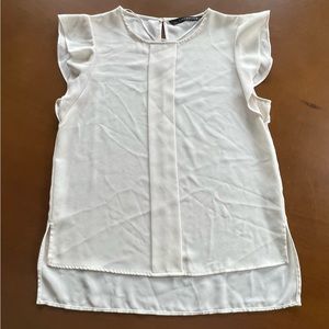 ☎️ Zara Woman Pleated Blouse Ruffle Sleeveless Tank Eyelet Back Slit